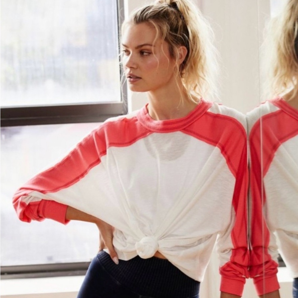 Women's White and Pink Raglan Top